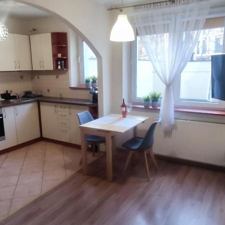 Apartament Zabi Kruk Danzica Esterno foto